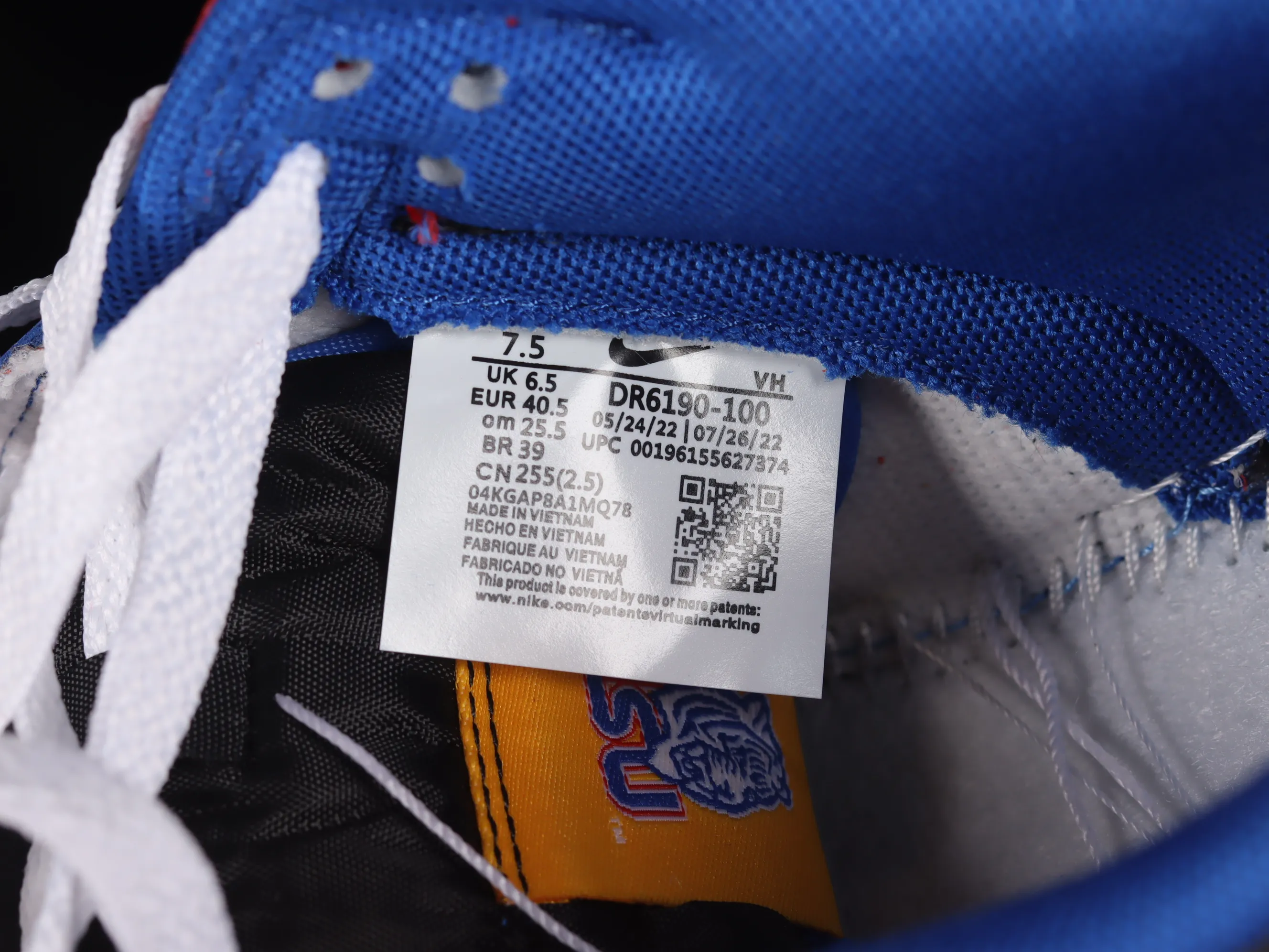 All Categories Nk SB Dunk Series Nk SB Dunk Low Low-top sneakers Pure original version Nk Dunk Low "TSU" University theme series SB low-top sports and leisure sneakers DR6190-100